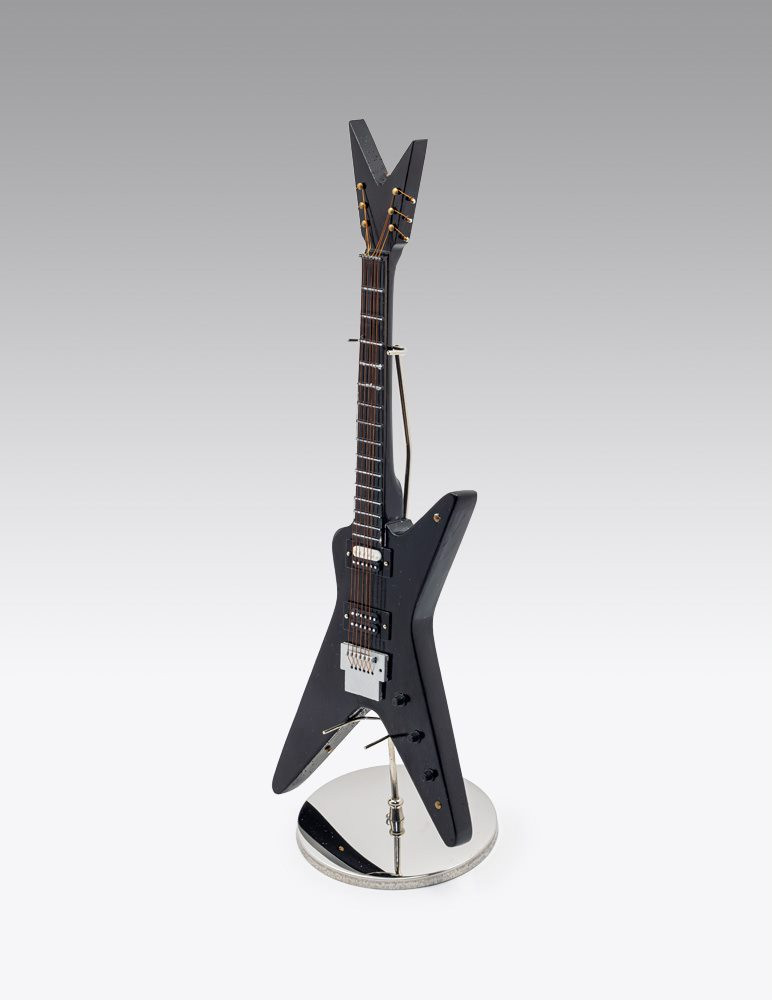 Figura Guitarra Metal. Washburn Dime 333.